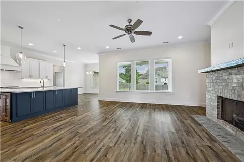 Living - 200 Hidden Creek Blvd, Covington, LA 70433 photo 2 of 2
