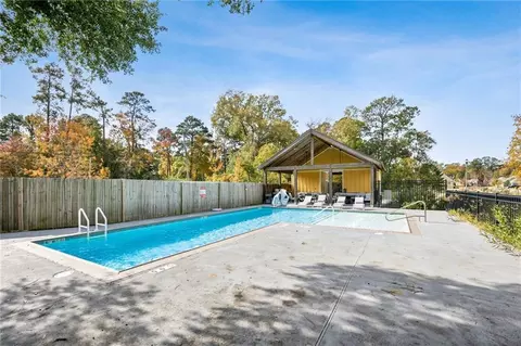 Exterior - 200 Hidden Creek Blvd, Covington, LA 70433 photo 4 of 4