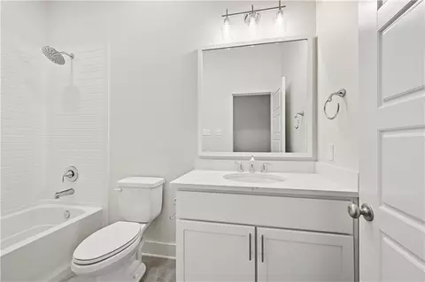 Bath - 200 Hidden Creek Blvd, Covington, LA 70433 photo 5 of 5