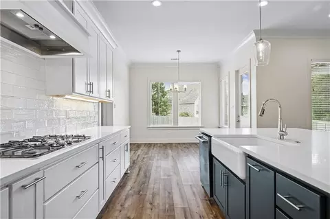 Kitchen - 200 Hidden Creek Blvd, Covington, LA 70433 photo 2 of 3