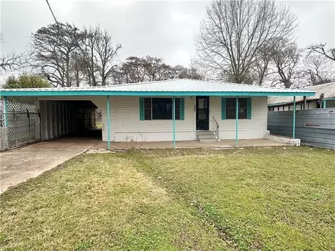 302 Riverside Dr, Simmesport, LA 71369