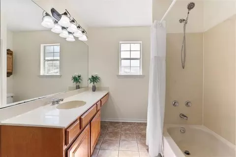 Bath - 503 Monsanto Ave, Luling, LA 70070 photo 1 of 2