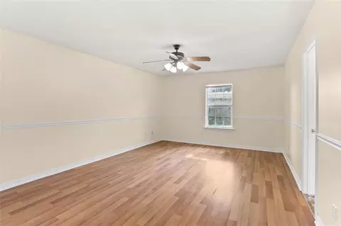 Living - 503 Monsanto Ave, Luling, LA 70070 photo 7 of 7