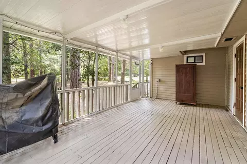 Exterior - 1024 S Filmore St, Covington, LA 70433 photo 4 of 5