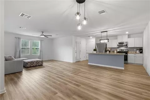 Living - 60417 Culper Dr, Slidell, LA 70461 photo 2 of 2