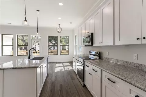 Kitchen - 57438 Beech Ave, Slidell, LA 70461 photo 2 of 2