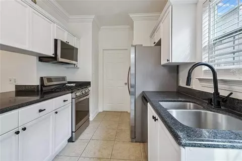 Kitchen - 4036 Jonathon Ln, Covington, LA 70433 photo 3 of 3