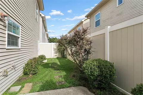 Exterior - 4036 Jonathon Ln, Covington, LA 70433 photo 2 of 4