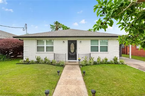109 Valerie St, River Ridge, LA 70123