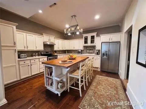 Kitchen - 2596 4th St, Slidell, LA 70458 photo 3 of 3
