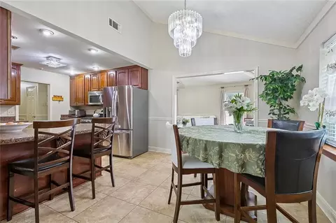 Dining - 25 Normandy Dr, Kenner, LA 70065 photo 2 of 2