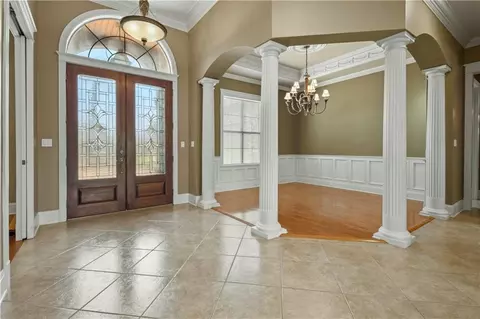 Entry Way - 257 E Augusta Ln, Slidell, LA 70458 photo 1 of 1