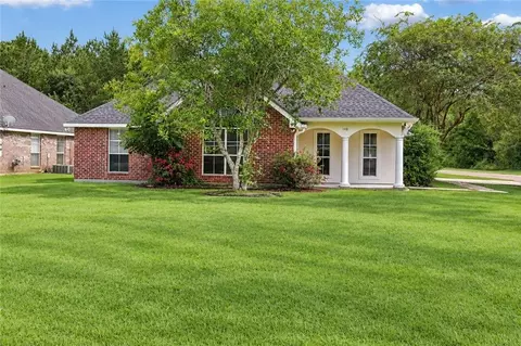 148 S Gate Dr, Ponchatoula, LA 70454