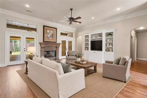 Living - 1508 Petite Ct, Covington, LA 70433 photo 3 of 5