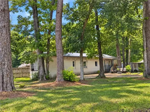 25 Kathman Dr, Madisonville, LA 70447