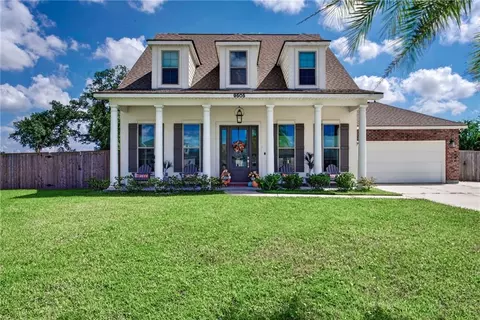 9505 E Terran Ln, Waggaman, LA 70094