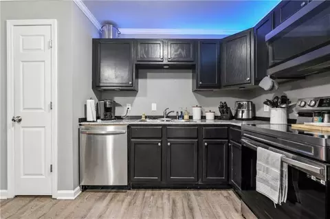 Kitchen - 212 Claudes Rd # C, Colfax, LA 71417 photo 2 of 2