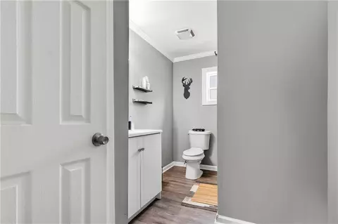 Entry Way - 212 Claudes Rd # C, Colfax, LA 71417 photo 2 of 2