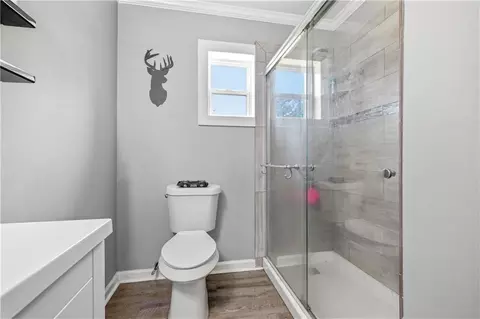 Bath - 212 Claudes Rd # C, Colfax, LA 71417 photo 2 of 3