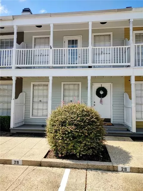 2210 Christian St #29, Baton Rouge, LA 70808
