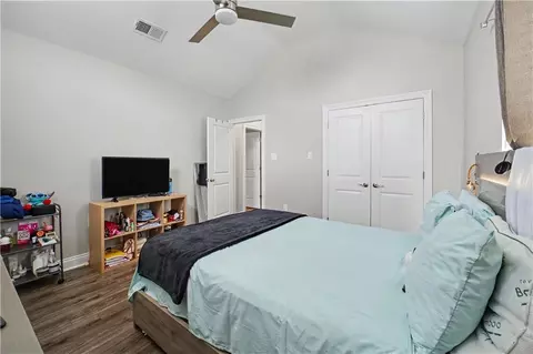 Bedroom - 23 Inlet Dr, Slidell, LA 70458 photo 4 of 6