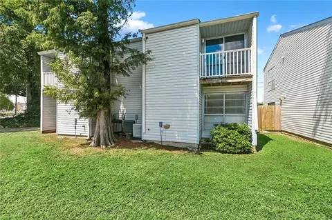 4752 W Napoleon Ave #6, Metairie, LA 70001
