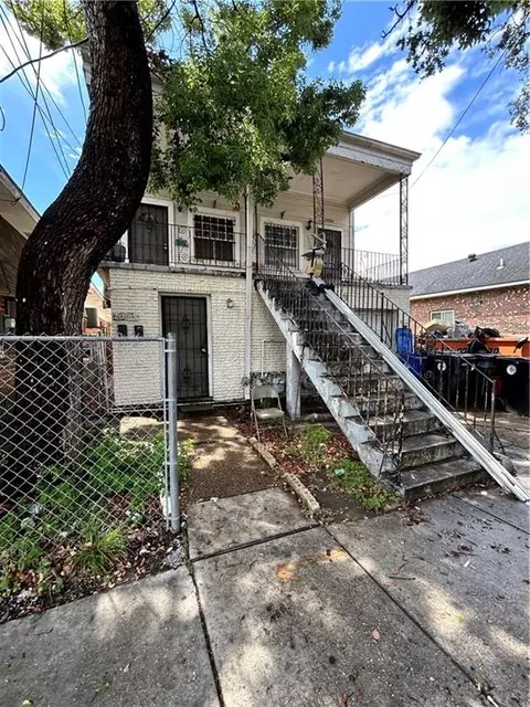 2922 Louisiana Ave, New Orleans, LA 70115