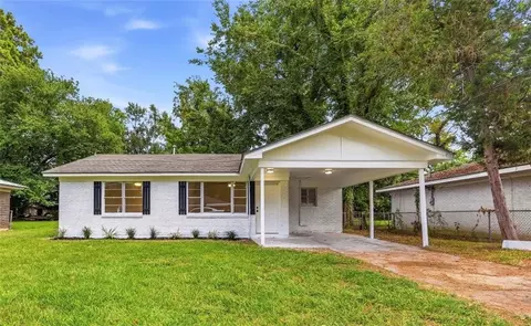 5223 Sallie St, Alexandria, LA 71302