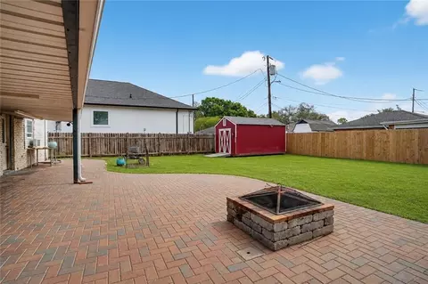 Exterior - 45 E Carmack Dr, Chalmette, LA 70043 photo 4 of 5