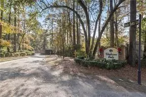 Mattingly Lane, Madisonville, LA 70447