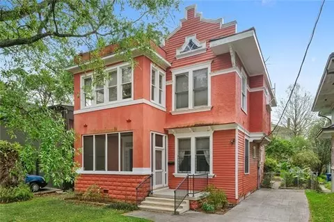 1315 Lowerline St, New Orleans, LA 70118
