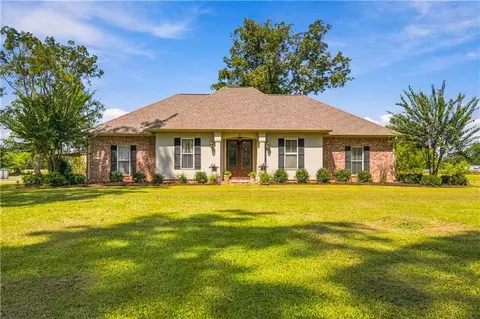 30 Chicola Ln, Alexandria, LA 71302