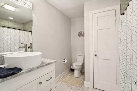 Bath - 114 Kendrick Dr, Slidell, LA 70461 photo 3 of 5