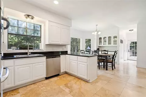 Kitchen - 114 Kendrick Dr, Slidell, LA 70461 photo 2 of 3