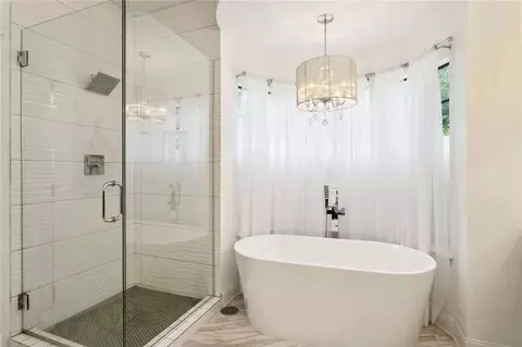 Bath - 114 Kendrick Dr, Slidell, LA 70461 photo 2 of 5