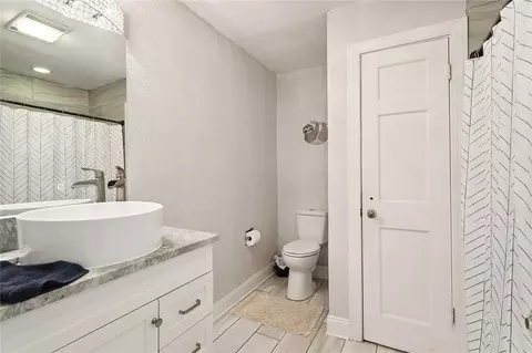 Bath - 114 Kendrick Dr, Slidell, LA 70461 photo 3 of 5