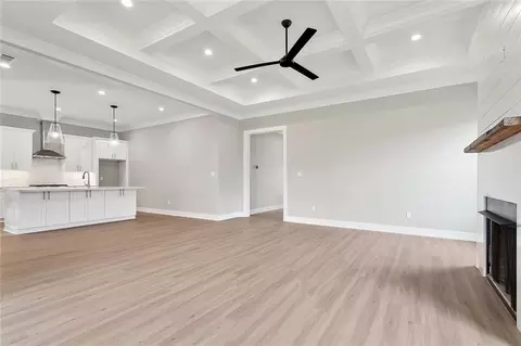 Living - 72701 Robindale Dr, Covington, LA 70435 photo 5 of 7