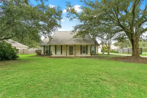 20076 Vineyard Rd, Hammond, LA 70401