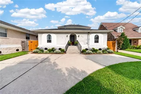 4421 Lakewood Dr, Metairie, LA 70002