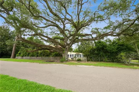 830 S Madison St, Covington, LA 70433 photo 10