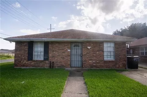 7700 02 Arcadia Ln, New Orleans, LA 70128