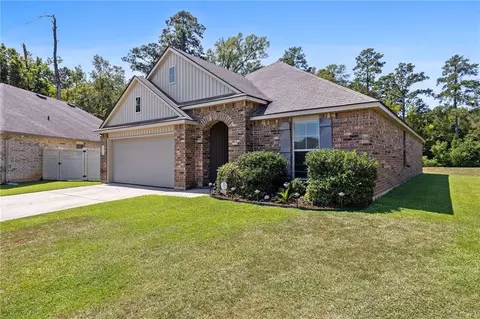 19463 Providence Ridge Blvd, Hammond, LA 70403