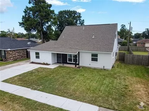 3436 River Oaks Dr, New Orleans, LA 70131