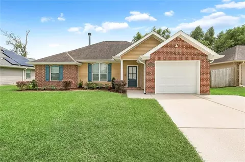 329 Allie Ln, Luling, LA 70070