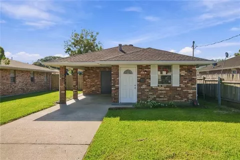 105 Andrea St, River Ridge, LA 70123