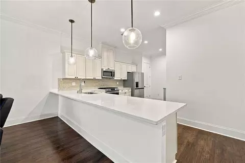 Kitchen - 23752 Monarch Pt, Springfield, LA 70462 photo 1 of 2