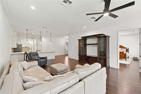 Living - 23752 Monarch Pt, Springfield, LA 70462 photo 3 of 4