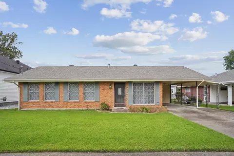 116 Elizabeth Ave, River Ridge, LA 70123