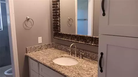 Bath - 13045 Heather Dr, Walker, LA 70785 photo 4 of 6