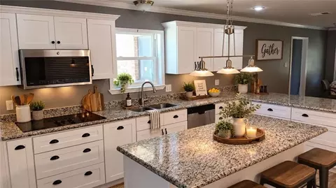 Kitchen - 13045 Heather Dr, Walker, LA 70785 photo 1 of 6